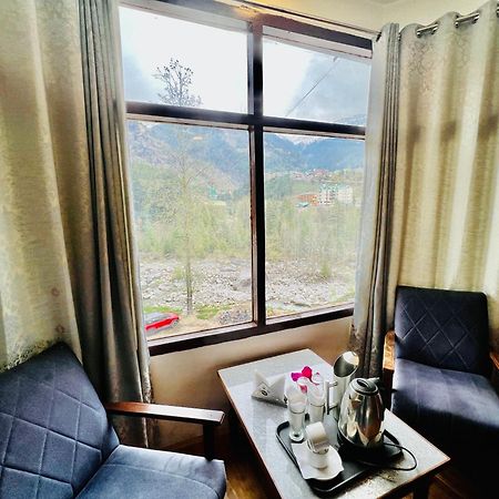 Hotel New # Link Way # Near Zing Bus Stand Manāli Eksteriør billede