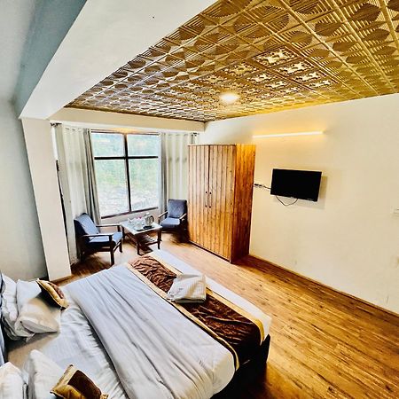 Hotel New # Link Way # Near Zing Bus Stand Manāli Eksteriør billede