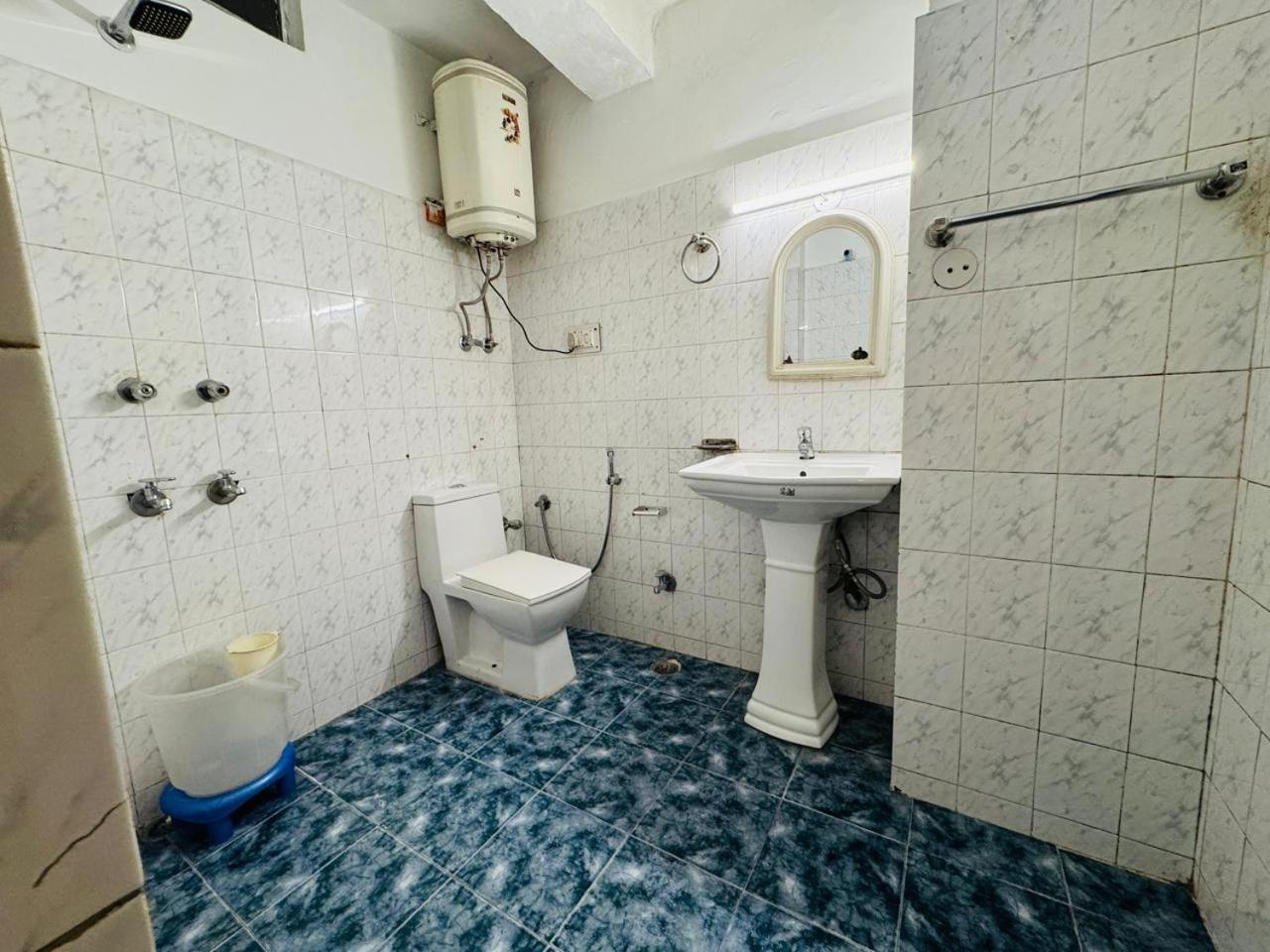 Hotel New # Link Way # Near Zing Bus Stand Manāli Eksteriør billede