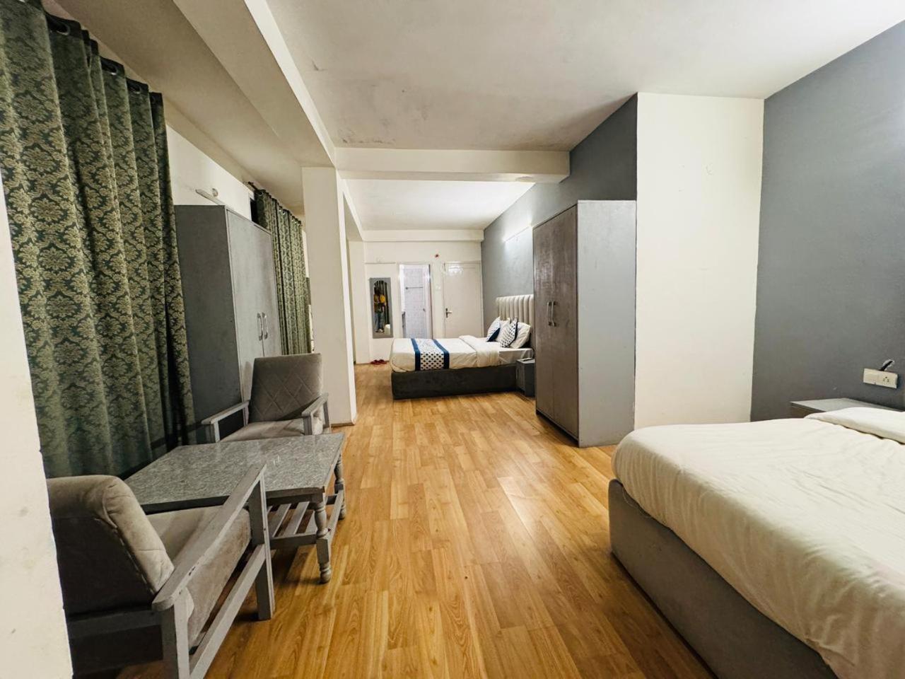 Hotel New # Link Way # Near Zing Bus Stand Manāli Eksteriør billede