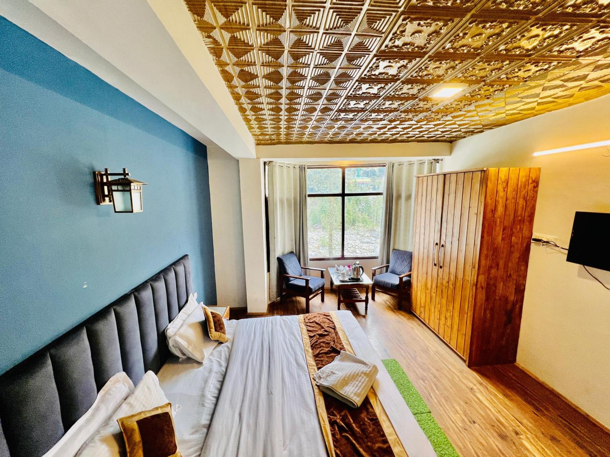 Hotel New # Link Way # Near Zing Bus Stand Manāli Eksteriør billede