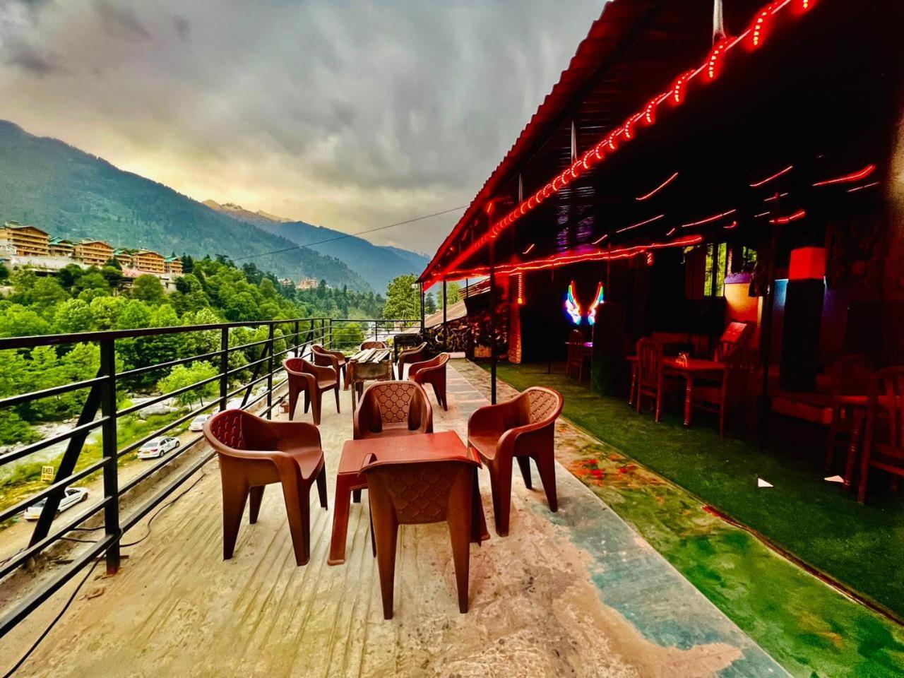 Hotel New # Link Way # Near Zing Bus Stand Manāli Eksteriør billede